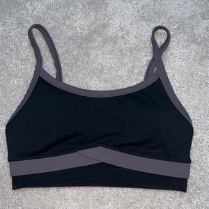 •SOLD• NWOT Fabletics sports bra size S great support